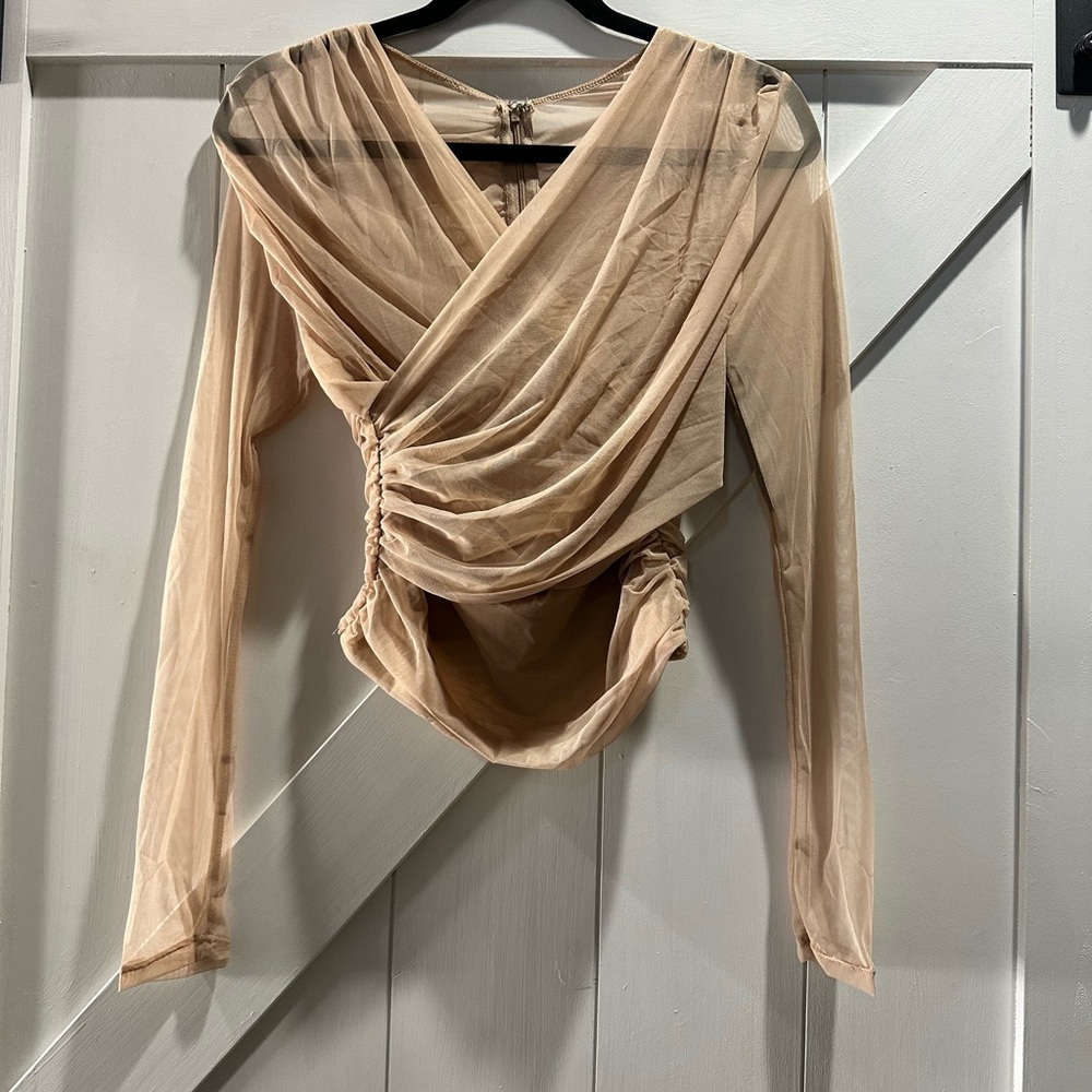 Mesh top nude